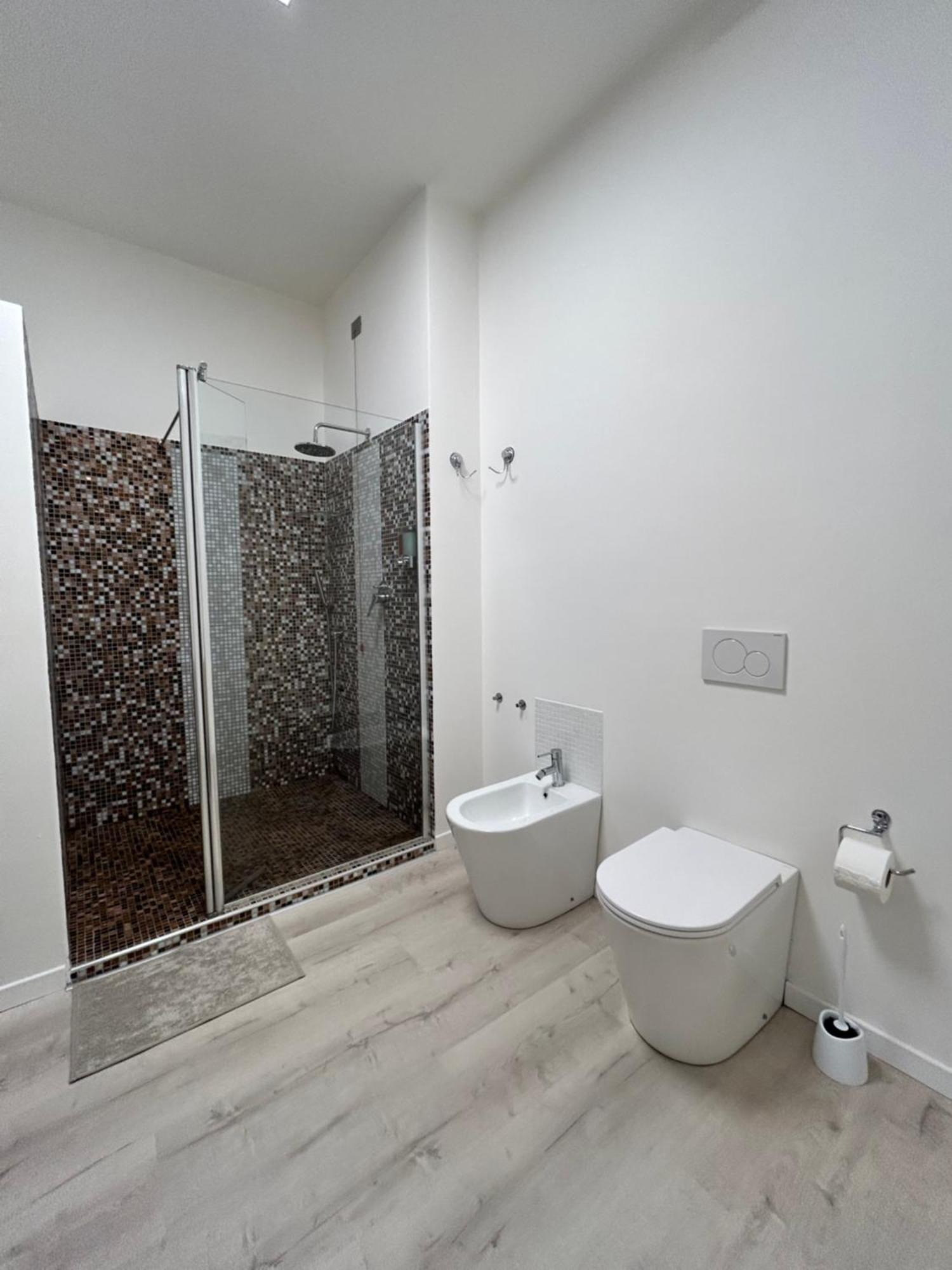 Tezone Seven Apartments Verona Exterior foto